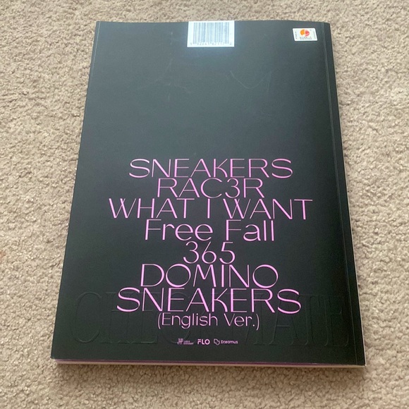 Itzy Checkmate Kpop album Chaeryeong Version - Picture 2 of 7